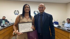 Cleidineia-Assistente Social